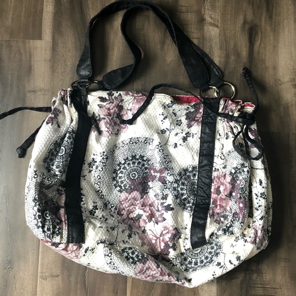 Bohemian sequence flower bag - Picture 2 of 7